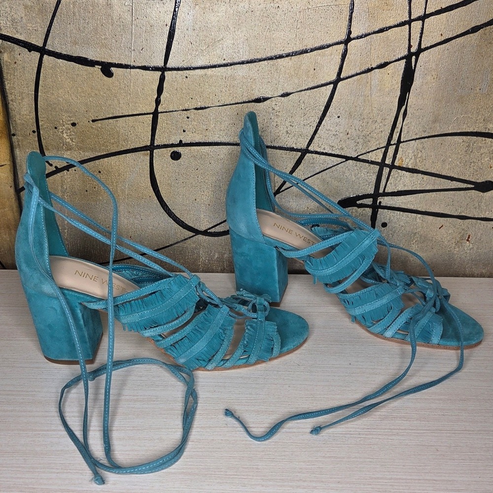 Nine West Genie Turquoise Suede Fringe Lace Up Block Heel Sandals 7.5M NWGENIE